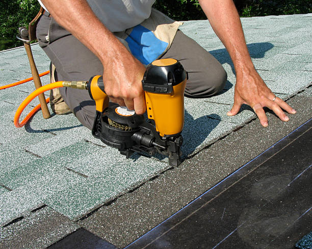 Best Commercial Roof Installation  in Youngsville, PA